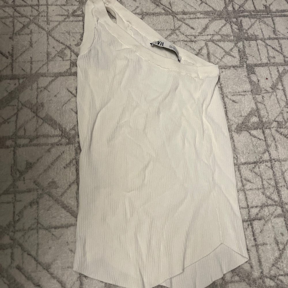 white one shoulder top